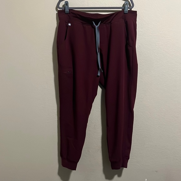 Figs Pants & Jumpsuits Figs Zamora High Waisted Scrub Jogger Pants